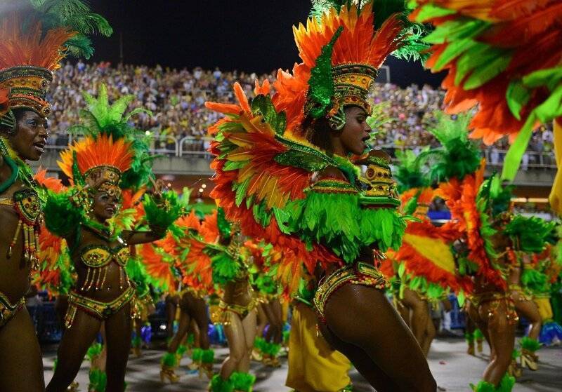 Бразильский карнавал – феерия красок в рио-де-жанейро