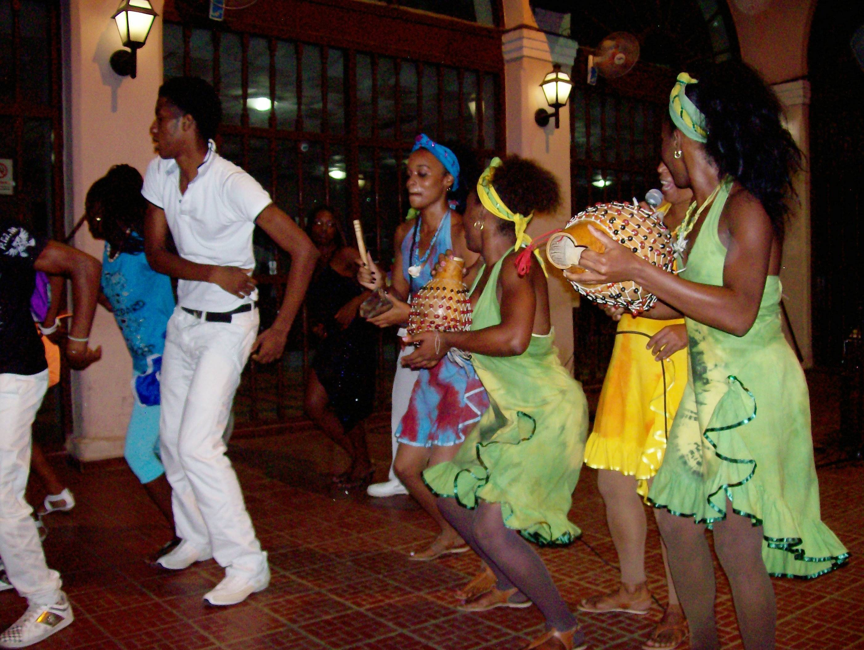 Кубинская вечеринка — веселье в стиле румбы | fiestino.ru