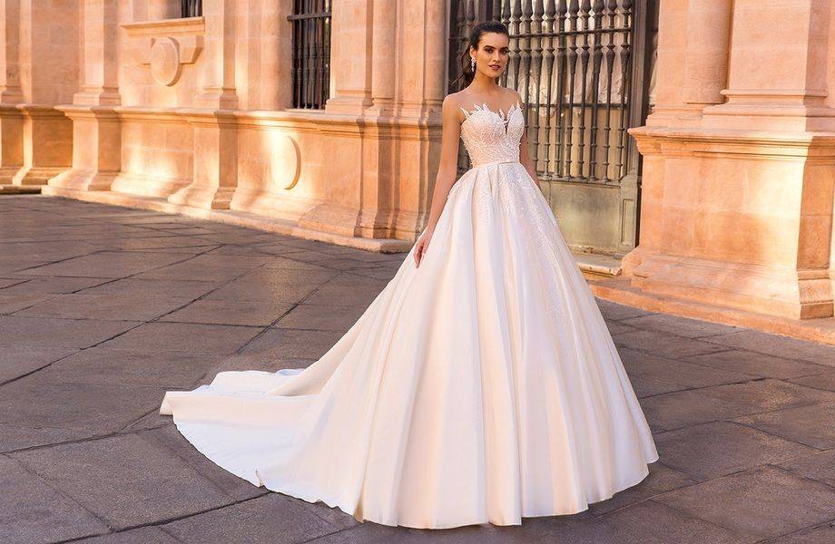 Пышные свадебные платья: модные фасоны, ткани, цвет